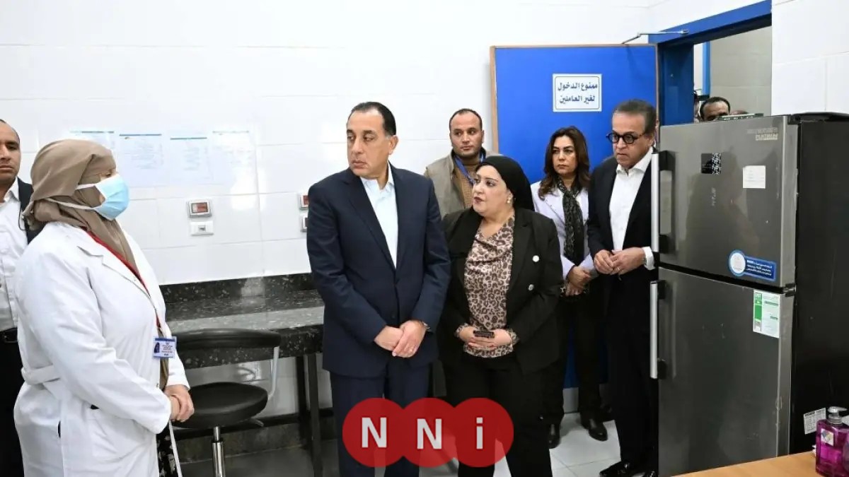 رئيس الوزراء ينهي جولة مشروعات حياة كريمة في الصف بتفقد وحدة طب الأسرة بالودي