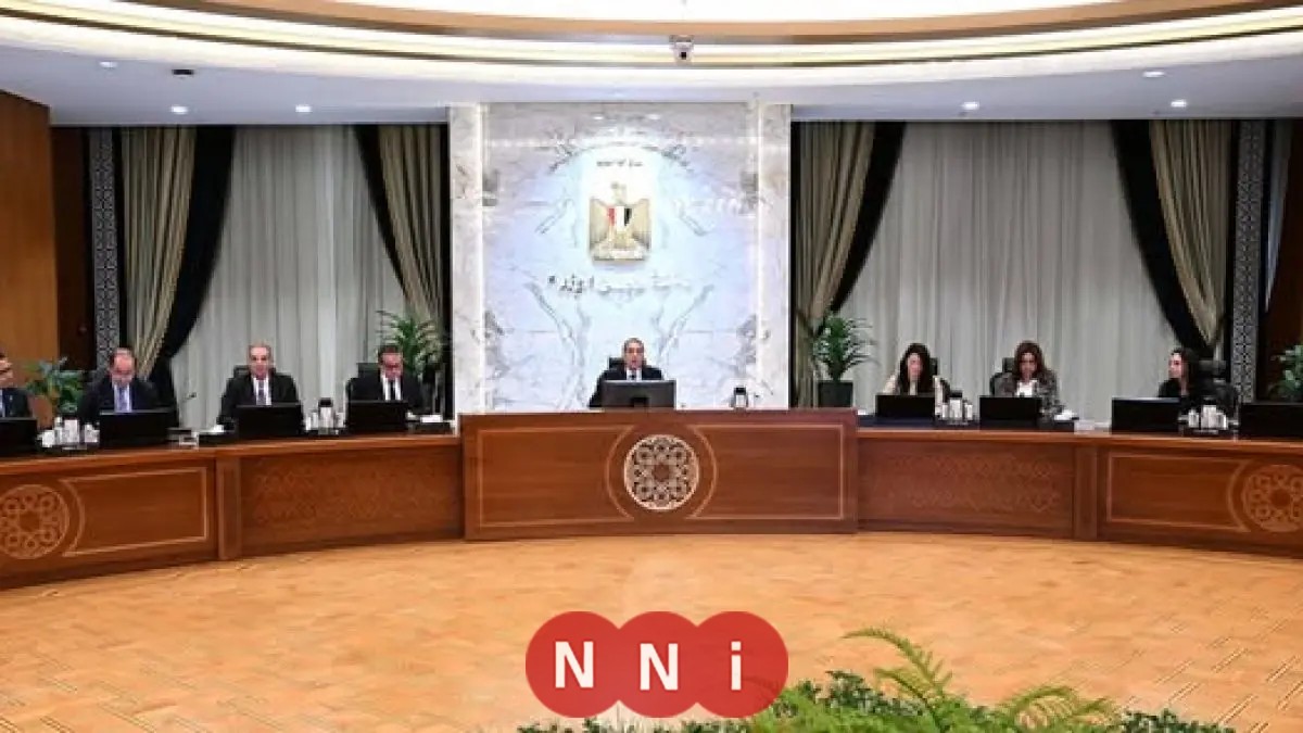 اجتماع بقيادة رئيس الوزراء لتعزيز العدالة الاجتماعية