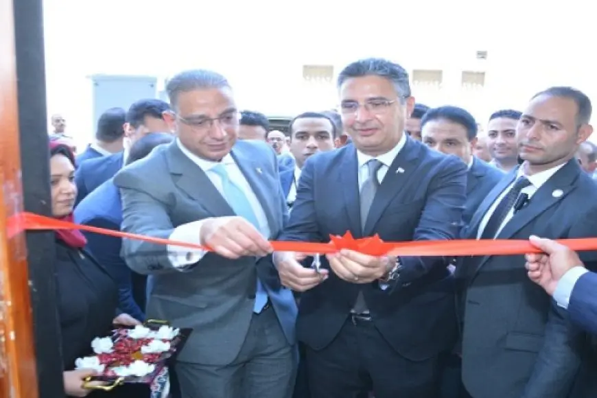 وزير التموين ومحافظ الفيوم يفتتحان مركز الخدمة المطور بمديرية تموين الفيوم