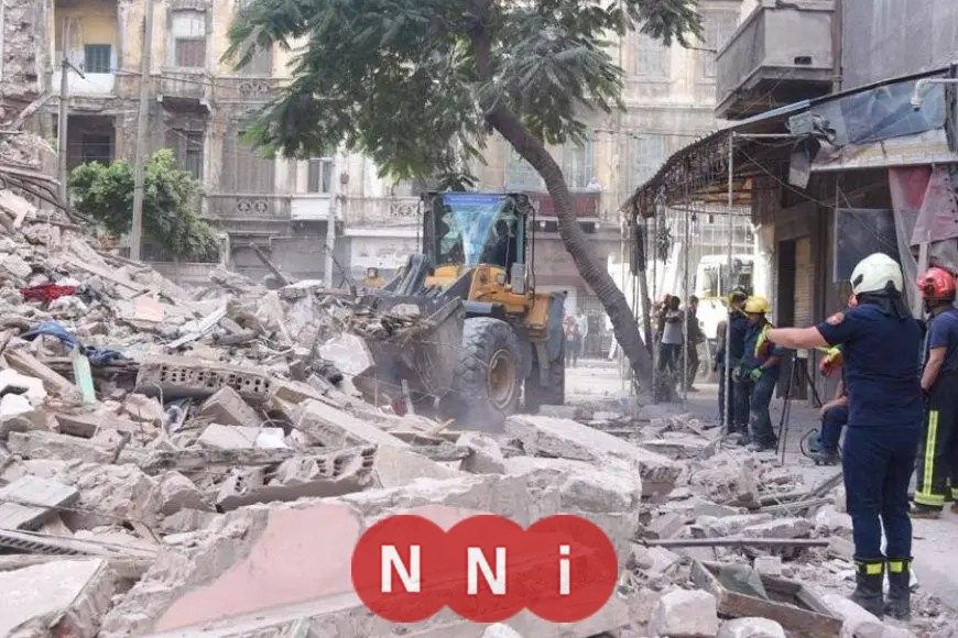 محافظ الإسكندرية السابق يكشف سرًا عن عقار العطارين المنهار