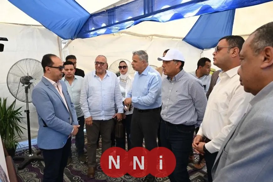 رئيس الوزراء يزور مشروع تطوير واجهات العقارات على كورنيش الإسكندرية
