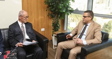 سفير اليابان فى القاهرة يزور اليوم السابع ويشيد بعمق العلاقات مع مصر.. صور