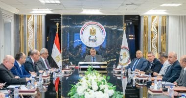 وزير الإنتاج الحربى يتابع الموقف النصف سنوى لموازنة (2025 / 2026)