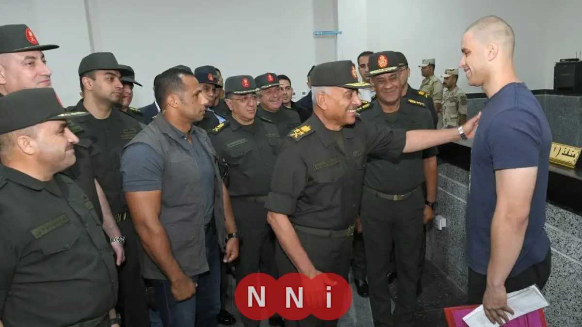 وزير الدفاع يزور اختبارات القبول في الأكاديمية العسكرية المصرية والكليات العسكرية