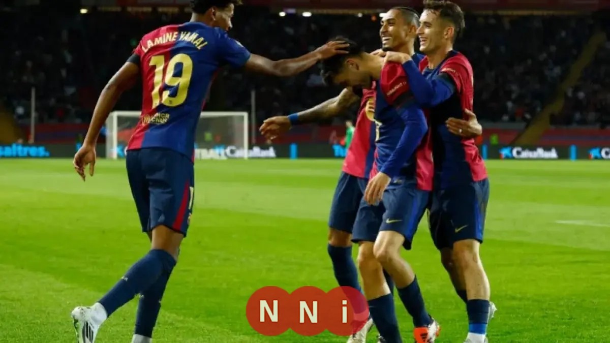 عودة أليخاندرو بالدي في قائمة برشلونة لمواجهة باريس سان جيرمان بدوري الأبطال