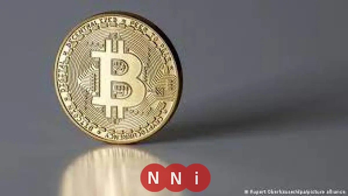 أسوأ أداء شهري للبيتكوين منذ 2022 يُثير قلق المستثمرين