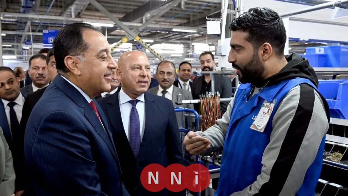 رئيس الوزراء يشيد بتجربة شاب من المنوفية خلال افتتاح مصنع ليوني مصر في مدينة بدر والاستماع للعاملين فيه