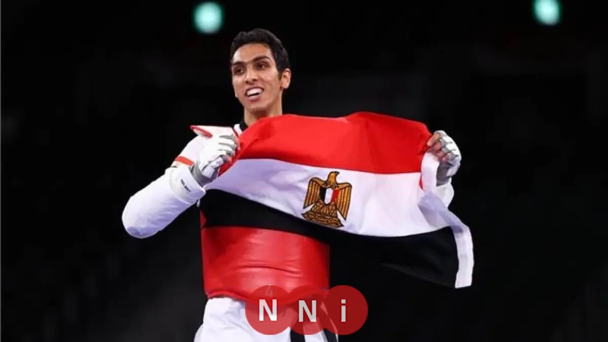 وزير الرياضة يبارك لسيف عيسى تتويجه بجائزة أفضل لاعب في أفريقيا لعام 2025