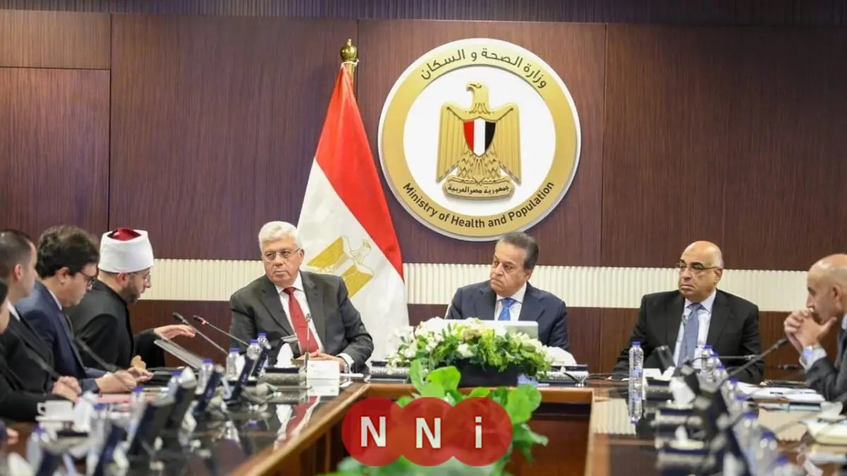 نائب رئيس الوزراء ووزير الصحة يقود الاجتماع الدوري للمجموعة الوزارية للتنمية البشرية