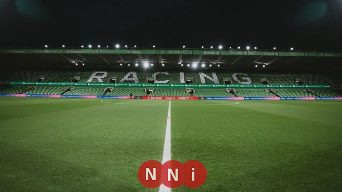 تأخير مباراة برشلونة وراسينغ في الكأس 15 دقيقة يكشف السبب