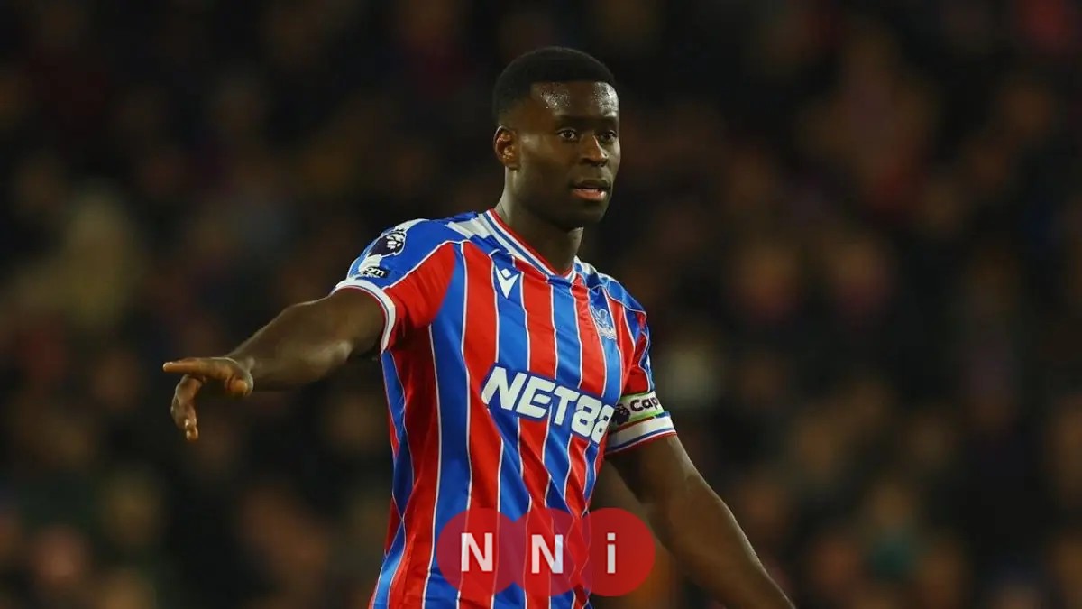 مانشستر سيتي يقترب من تعزيز دفاعاته بالتعاقد مع مارك غيهي نجم كريستال بالاس