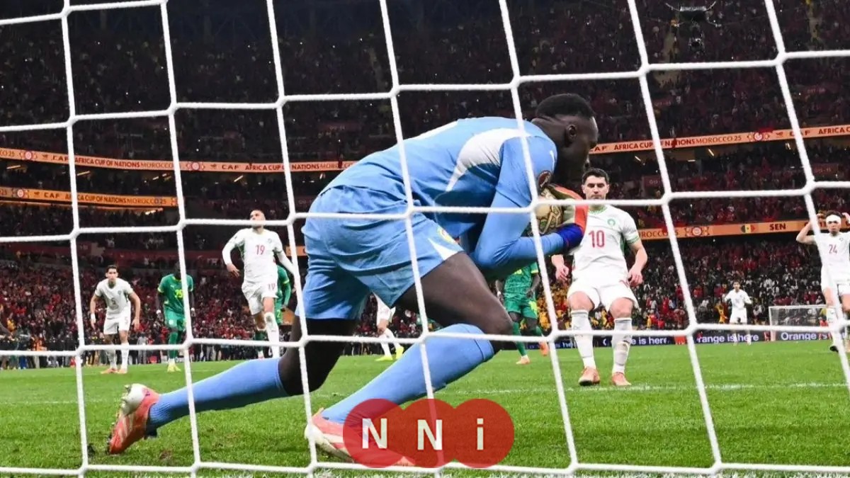 إدوارد ميندي يرد بسخرية على نظريات المؤامرة حول ضربة الجزاء المغرب يطارد اللقب منذ خمسين عاماً