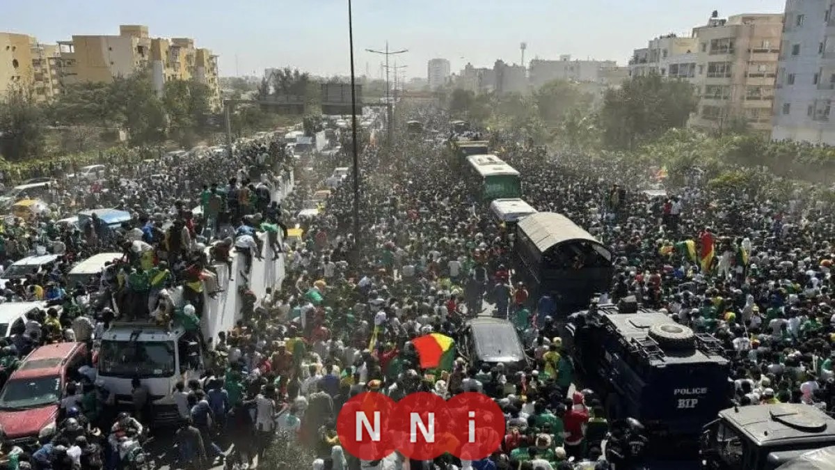 استقبال أسطوري لمنتخب السنغال في داكار بعد فوزه بكأس أمم أفريقيا بالصور