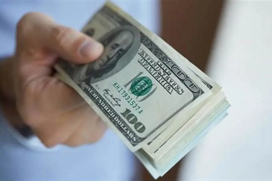 ارتفاع الاخضر .. سعر الدولار اليوم في السوق السوداء والبنوك الرسمية الخميس 6 يونيو 2024