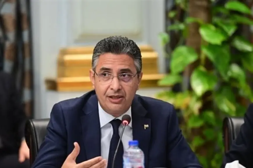 وزارة التموين بتقولك الحقيقة.. زيادة 100 جنيه على بطاقة التموين في أغسطس 2024، وشوف إذا كنت من المستحقين ولا لأ