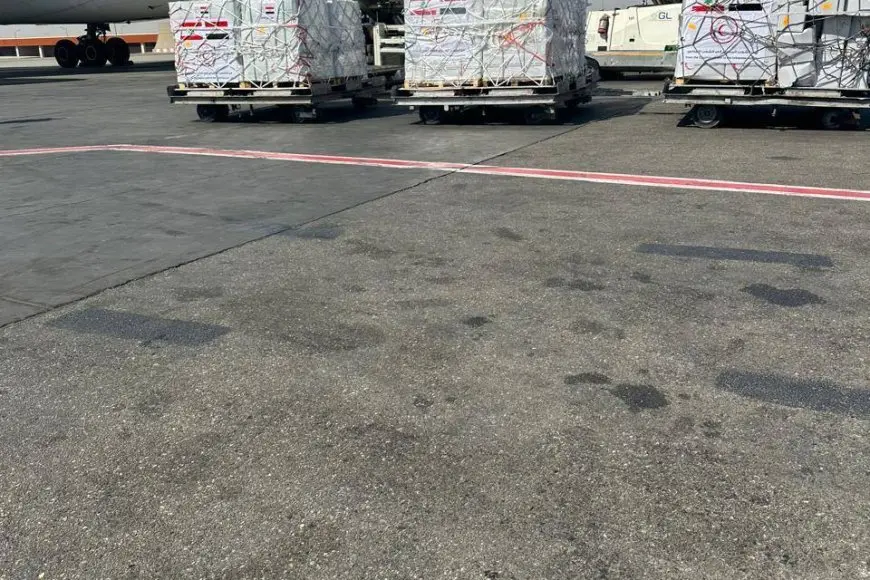 مصر للطيران تسير رحلة جوية استثنائية لنقل 304 مصريين من لبنان إلى أرض الوطن