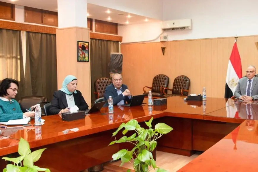 وزير الري يوجه بتطوير مسار أفريقي يقام سنويا خلال أسبوع القاهرة للمياه