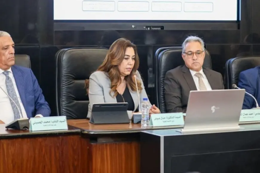 وزيرة التنمية المحلية تستعرض الموقف التنفيذي لبرنامج التنمية المحلية بصعيد مصر والمبادرة الرئاسية “حياة كريمة”