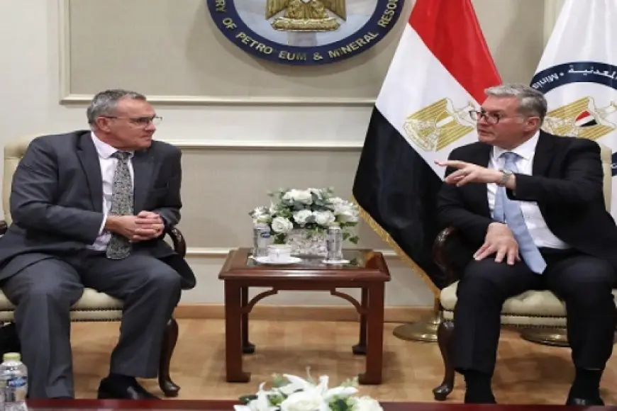 وزير البترول يبحث مع رئيس كايرون أنشطة الشركة فى مصر وخططها المستقبلية