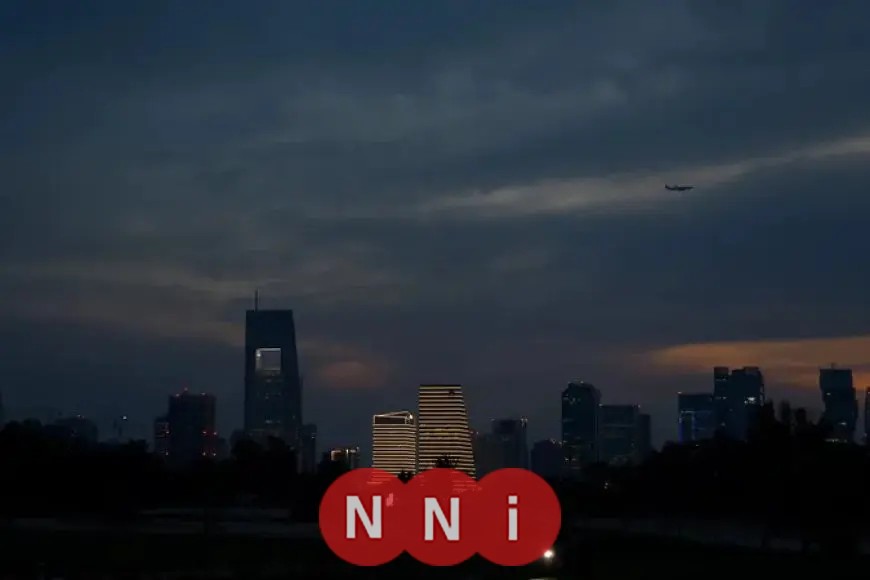 وسط تصاعد التوترات.. قطر تعلق حركة الطيران مؤقتاً