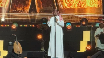 تفاعل جماهيري واسع مع حفلة رابح صقر في مهرجان محمد عبده أرينا