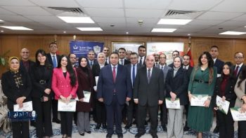 القبض على سائق ومروج مخدرات داخل ميكروباص في القليوبية