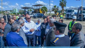 محافظة الإسكندرية تترقب حالة الطوارئ وتتابع جاهزية شبكة الصرف الصحي لمواجهة النوة