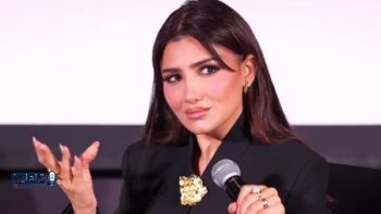 ياسمين عبد العزيز ترد بقوة على مي عمر في أعقاب أزمة العزاء وخلاف ترتيب المسلسلات
