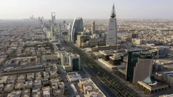 المملكة العربية السعودية تعلن عن إطلاق 340 ألف فرصة عمل في الخليج بداية من 2026 هل يمكن لدولة واحدة إنقاذ سوق العمل الخليجي