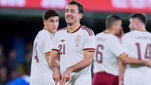 أسطورة ليفربول يدعم محمد صلاح للانتقال إلى أوروبا بدلا من المملكة العربية السعودية
