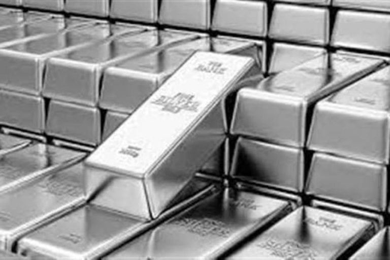 أسعار الفضة اليوم .. هبوط مفاجئ بنسبة 15% عالميا في 2026