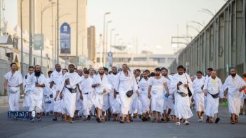 أعمال تمنح ثواب الحج.. اجعل الذكر بعد الفجر جسراً للزمن