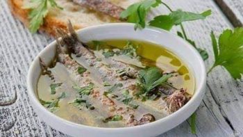 طريقة تحضير السردين المخلل في أسبوع للعيد