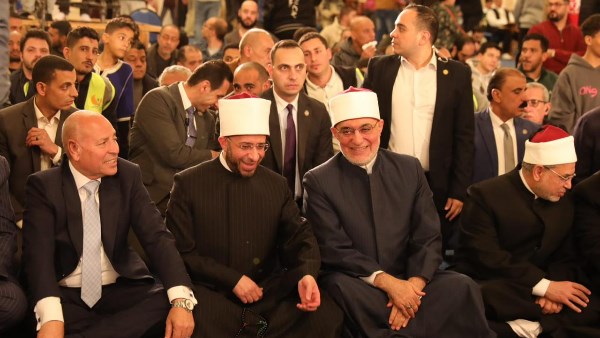 الأوقاف تحتفل بذكرى فتح مكة بمسجد العلي العظيم.. صور