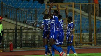 الهلال السوداني يرفع احتجاجا لدى الكاف بشأن أداء التحكيم في مباراة نهضة بركان