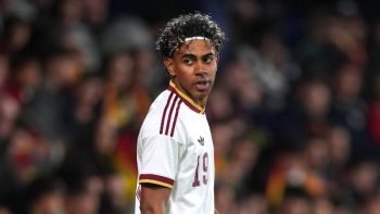 برشلونة يشترط مشاركة يامال مع إسبانيا في مباراة مصر