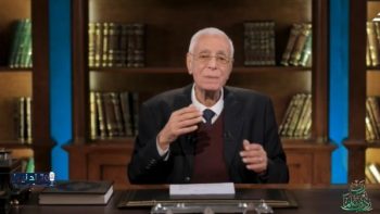 حسام موافي يحذر من وقف دواء الغدة الدرقية دون الرجوع للطبيب