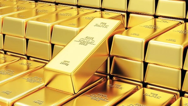 تراجع أسعار الذهب عالميا مع ارتفاع النفط والدولار وسط تصاعد التوترات