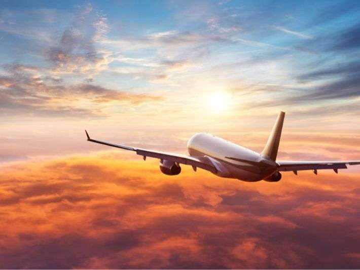 خبير سلامة جوية يكشف كيف يؤثر الإغلاق الجزئي للمجالات الجوية على استهلاك الوقود وزمن الرحلات