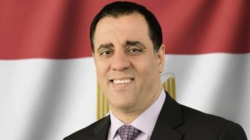 د. عصام محمد عبد القادر يتناول ظاهرة الصمت المريب