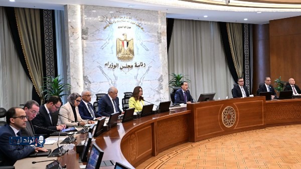 رئيس الوزراء للمحافظين: من الضروري متابعة ترشيد استهلاك الكهرباء وحركة الأسواق