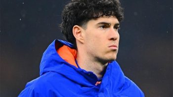 عقبة وحيدة تهدد انتقال باستوني إلى برشلونة رغم موافقة اللاعب