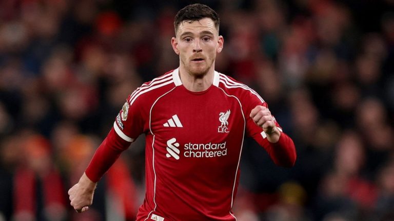روبرتسون عن رحيل محمد صلاح: أسطورة ليفربول.. وسأدعمه في قراره