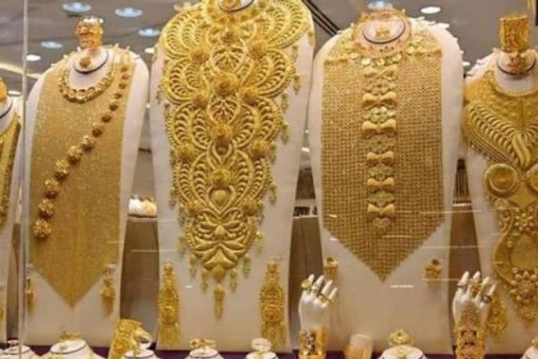 سعر الذهب اليوم في الإمارات.. تراجع عيار 21 وسعر السبائك الآن