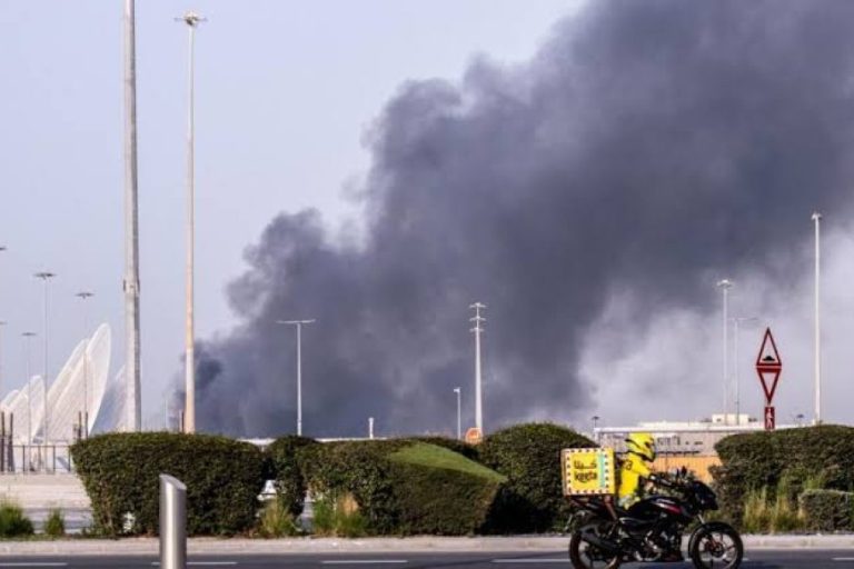 عاجل الرياض اليوم.. الدفاع المدني السعودي يعلن إصابة 4 مقيمين