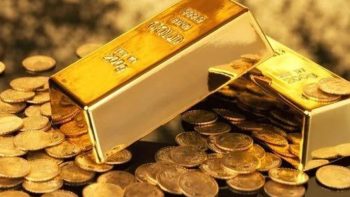 الذهب يهوي بأكثر من 3% ويسجل مستوى 4844 دولاراً