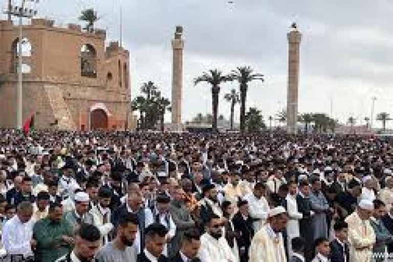 عيد مبارك غدا الجمعة أول أيام عيد الفطر في ليبيا