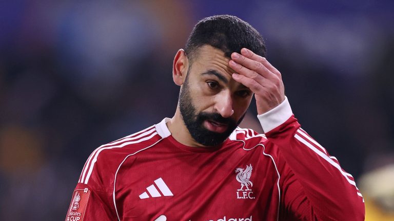 "فكرة جنونية!" - لماذا لن يتمكن محمد صلاح من إتمام عودته المثيرة إلى روما | العربية Goal.com