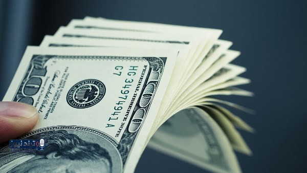 قفزة تاريخية.. لماذا تخطى سعر الدولار 52 جنيها في البنوك اليوم؟