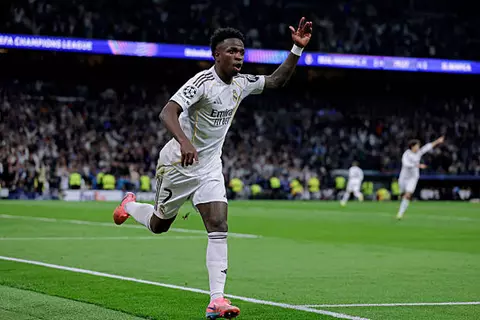 لقطات من مباراة ريال مدريد وبنفيكا